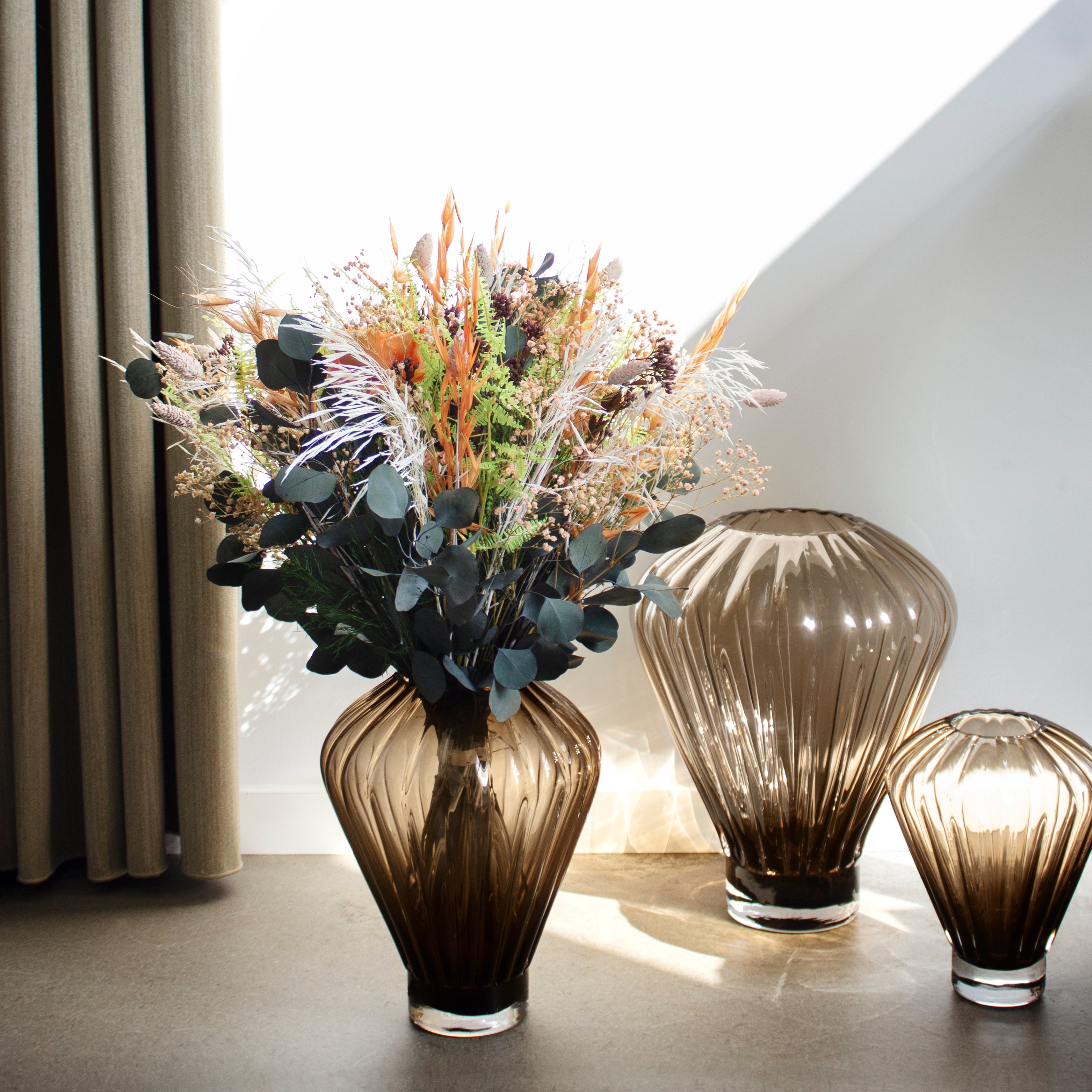 Stilvolle graue Glasvase - Vase Evelyn